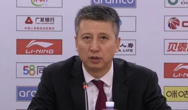 啊老板轻点灬又粗又长小说
